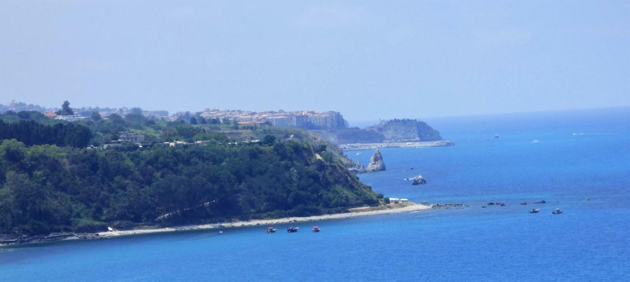 Aramoni B&B แซมโบรเน ภายนอก รูปภาพ
